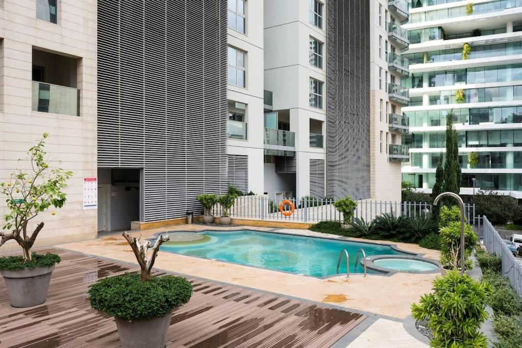 Versace Tower Luxury Suites - Downtown Бейрут Экстерьер фото