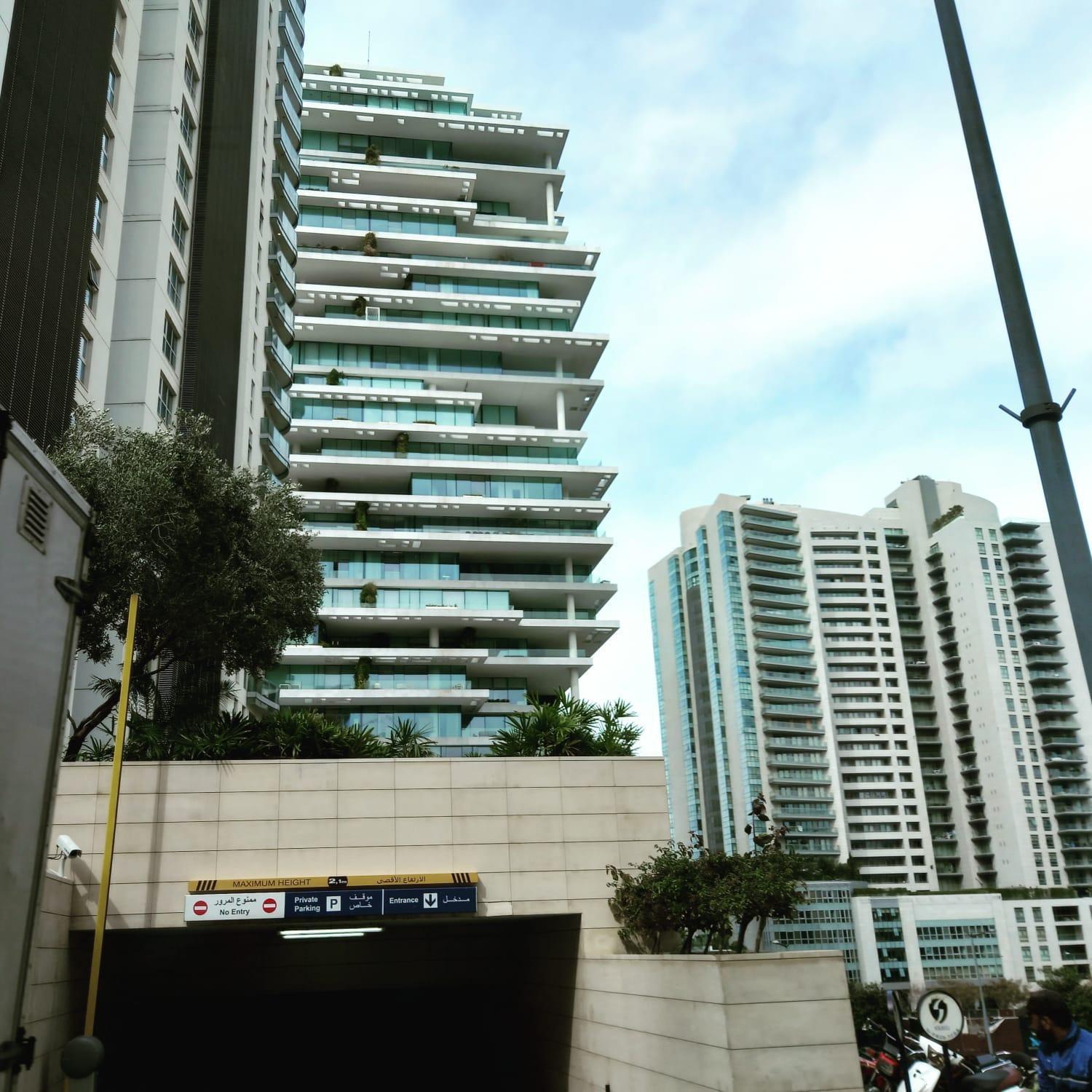 Versace Tower Luxury Suites - Downtown Бейрут Экстерьер фото